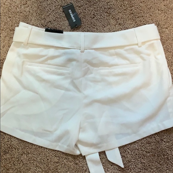 Shorts - Picture 2 of 5